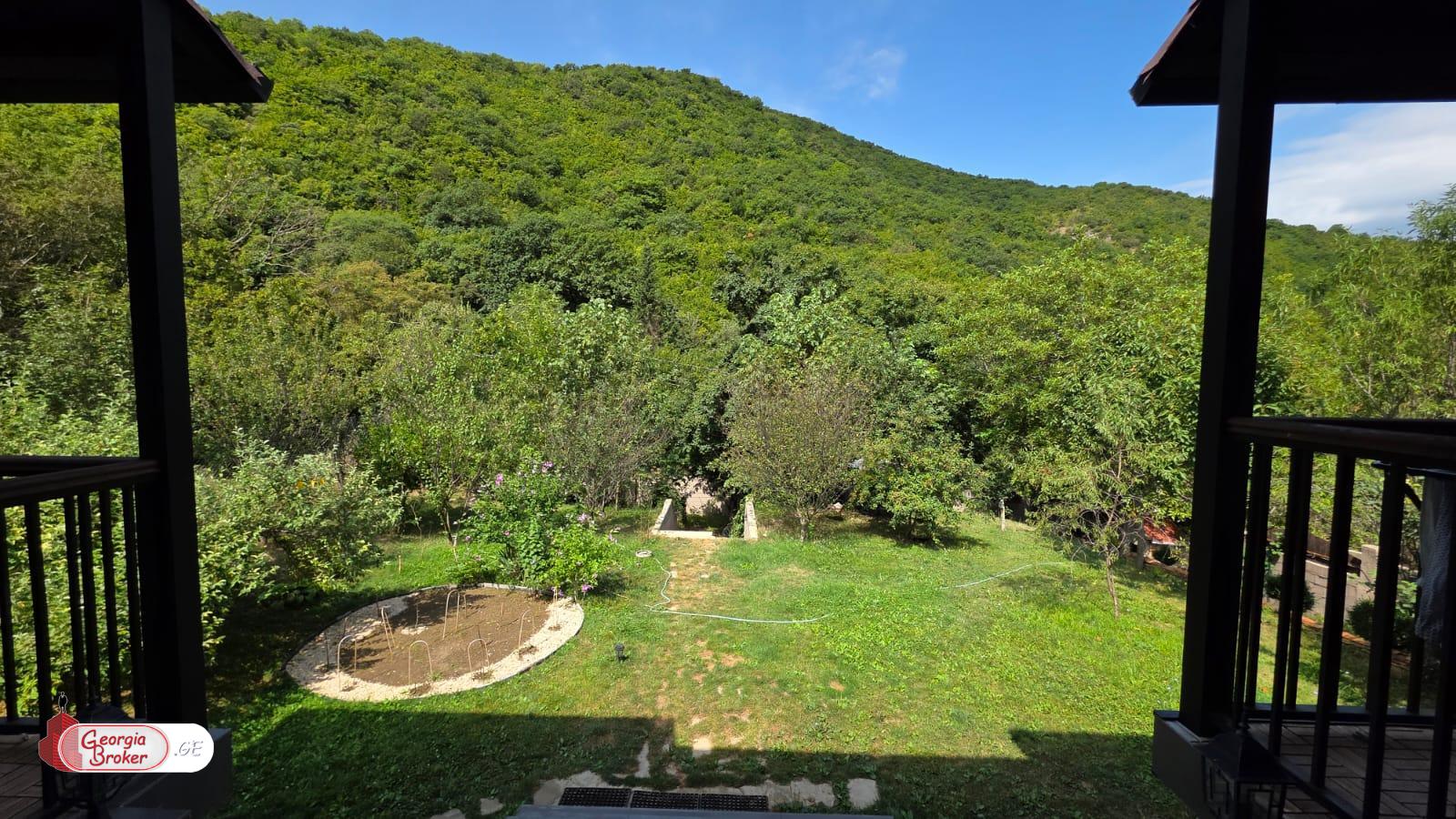 nearly repaired 6-room house for sale
